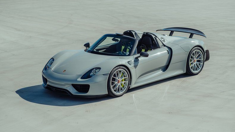 2015 Porsche 918 Spyder Weissach Package at Broad Arrow